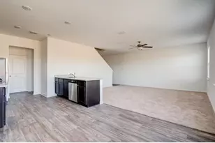 755 Wonderland Trail, New Braunfels, TX 78132 - Photo 9