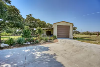 105 Buffalo Bend, Lampasas, TX 76550 - Photo 35