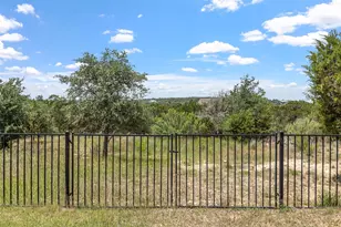 13326 Trautwein Rd, Austin, TX 78737 - Photo 27
