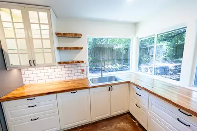6601 Ashland Drive, Austin, TX 78723 - Photo 5