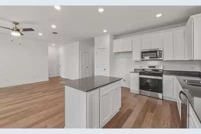 808 Cardenas Street, San Marcos, TX 78666 - Photo 5