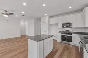 808 Cardenas St, San Marcos, TX 78666 - Photo 5