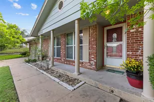 10102 Pond View Cir, Austin, TX 78753 - Photo 3