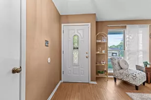 10102 Pond View Cir, Austin, TX 78753 - Photo 5