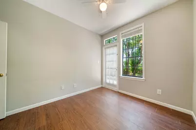 2300 Leon Street #101, Austin, TX 78705 - Photo 19