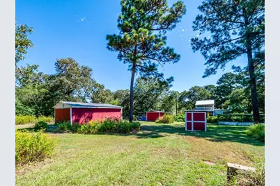 836 Cottle Town Road, Smithville, TX 78957 - Photo 31