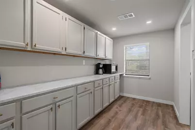 836 Cottle Town Road, Smithville, TX 78957 - Photo 15