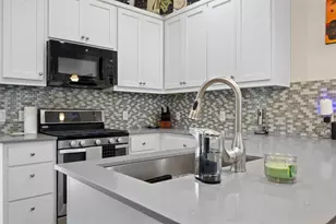 720 Pedernales St, Austin, TX 78702 - Photo 3