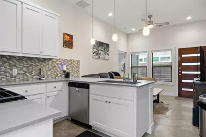 720 Pedernales Street #B, Austin, TX 78702 - Photo 3