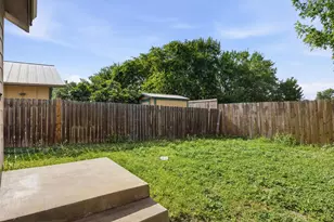 7100 Villita Avenida St, Austin, TX 78741 - Photo 11