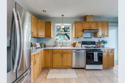 1705 Adriane Drive, Austin, TX 78721 - Photo 7