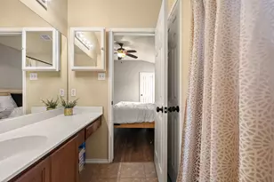 602 Creston St, Hutto, TX 78634 - Photo 17