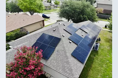 602 Creston Street, Hutto, TX 78634 - Photo 23