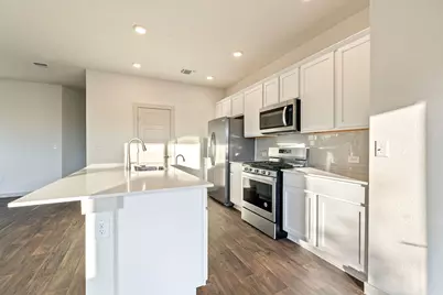 2925 Egan Drive, Pflugerville, TX 78660 - Photo 5