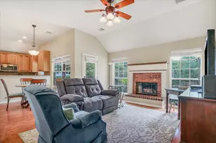 18609 Venture Dr, Point Venture, TX 78645 - Photo 11