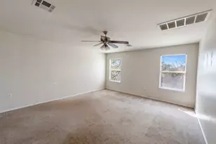 12512 La Paz Ln, Del Valle, TX 78617 - Photo 17