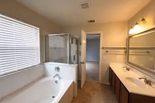 12512 La Paz Ln, Del Valle, TX 78617 - Photo 27