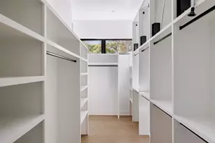 2504 Bluffview Dr, Austin, TX 78704 - Photo 19