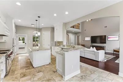 11813 Eagles Glen Drive, Austin, TX 78732 - Photo 13