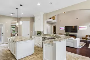11813 Eagles Glen Dr, Austin, TX 78732 - Photo 11