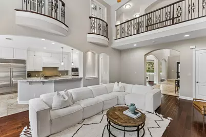 11813 Eagles Glen Drive, Austin, TX 78732 - Photo 11