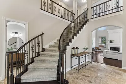 11813 Eagles Glen Drive, Austin, TX 78732 - Photo 5