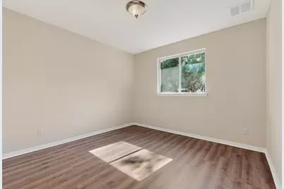 121 Quarry Park Cove, Liberty Hill, TX 78642 - Photo 25