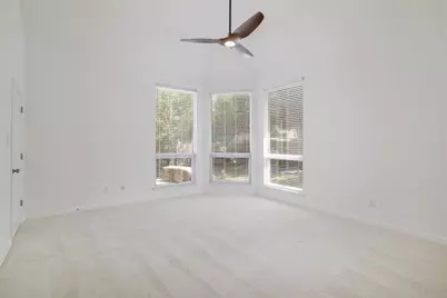 18933 Colonial Manor Lane, Pflugerville, TX 78660 - Photo 17