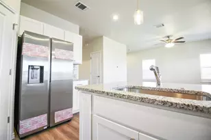 511 Whirlaway Dr, Jarrell, TX 76537 - Photo 11