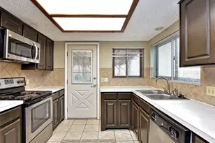 2407 Versailles Dr, Cedar Park, TX 78613 - Photo 9