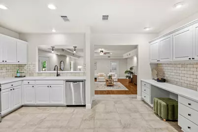 924 E 52nd Street #A, Austin, TX 78751 - Photo 5