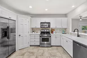 924 E 52nd St, Austin, TX 78751 - Photo 7