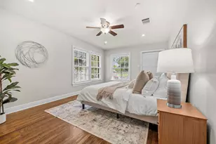 924 E 52nd St, Austin, TX 78751 - Photo 17
