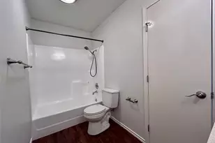 8800 Clearbrook Trail, Austin, TX 78729 - Photo 17