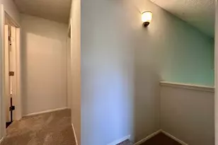 8800 Clearbrook Trail, Austin, TX 78729 - Photo 11