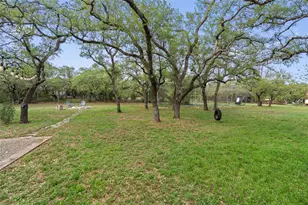 606 Winchester Dr, Dripping Springs, TX 78620 - Photo 35