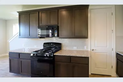 124 Free Stone Drive, Georgetown, TX 78628 - Photo 9