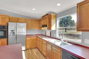 120 N Webberwood Way, Elgin, TX 78621 - Photo 17