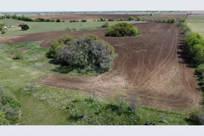 240 County Road 344, Jarrell, TX 76537 - Photo 15
