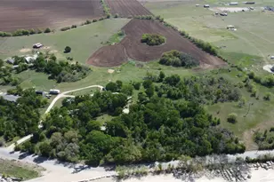 240 County Rd 344, Jarrell, TX 76537 - Photo 1