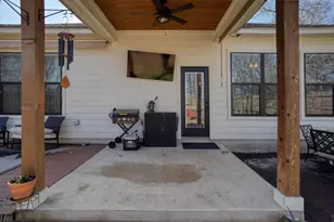 338 W Keanahalululu Ln, Bastrop, TX 78602 - Photo 27