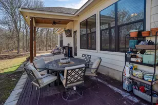 338 W Keanahalululu Ln, Bastrop, TX 78602 - Photo 29