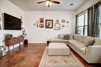 338 W Keanahalululu Lane, Bastrop, TX 78602 - Photo 7