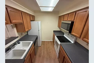 114 E 31st Street #213, Austin, TX 78705 - Photo 1