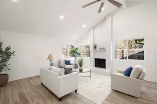 5828 Secrest Dr, Austin, TX 78759 - Photo 9
