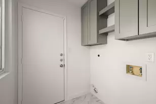 5828 Secrest Dr, Austin, TX 78759 - Photo 25