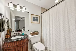 5736 Petty St, Houston, TX 77007 - Photo 9
