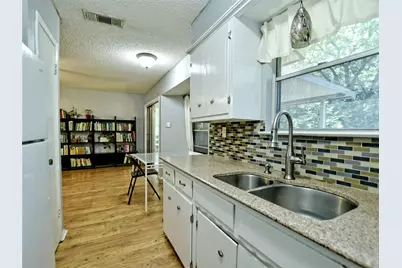 4911 Aberdeen Circle, Austin, TX 78745 - Photo 3