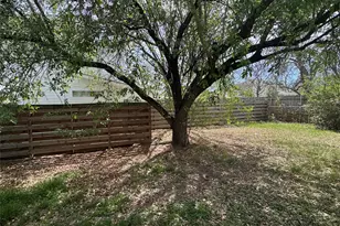 8017 Tisdale Dr, Austin, TX 78757 - Photo 7