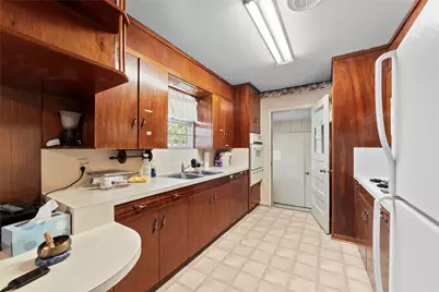 1105 E Applegate Drive, Austin, TX 78753 - Photo 11